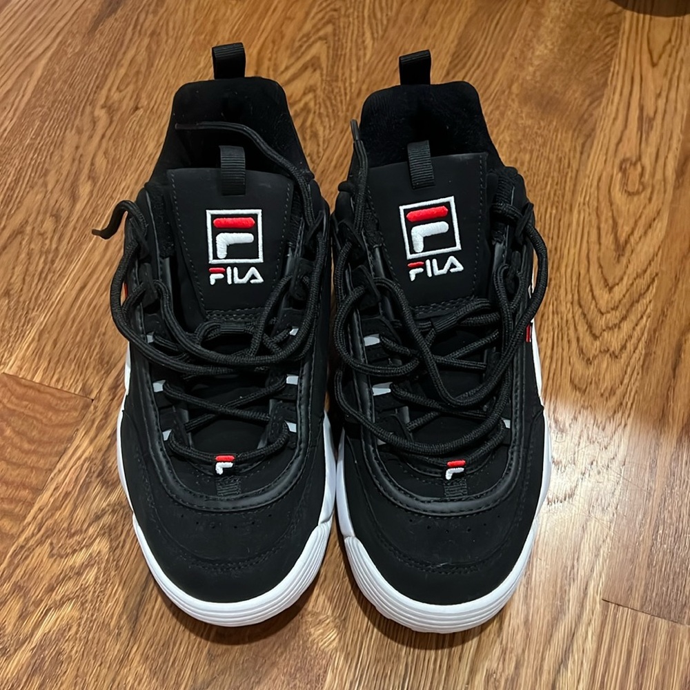 Black Chunky Filas